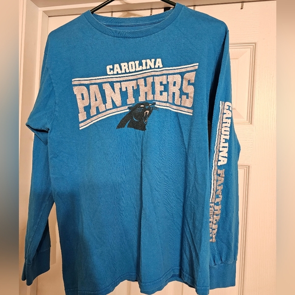Majestic Other - Carolina Panthers Long-sleeved T-shirt. Size:M.
